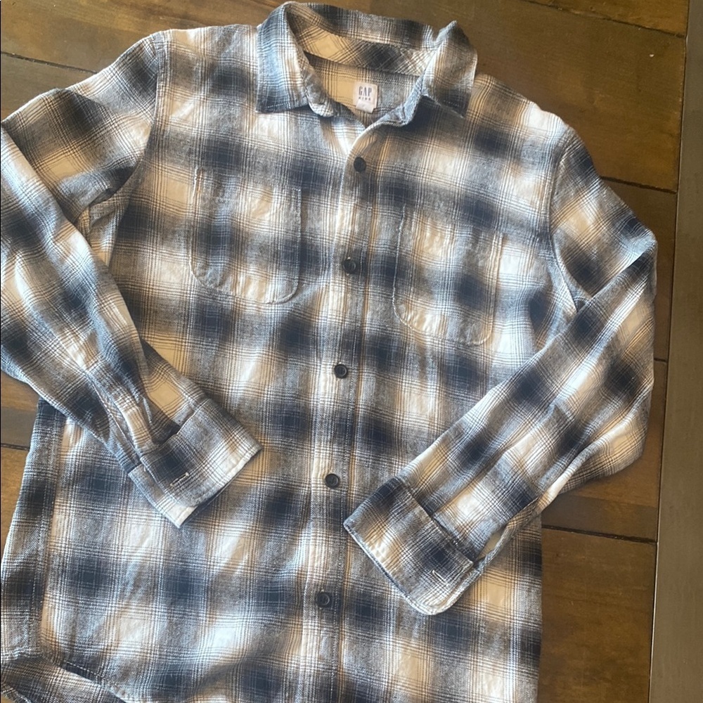 GAP kids black and white Plaid Button-Up long sleeve size XL 12